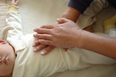 小儿睡觉常磨牙是什么