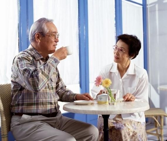 点击图片进入下一页